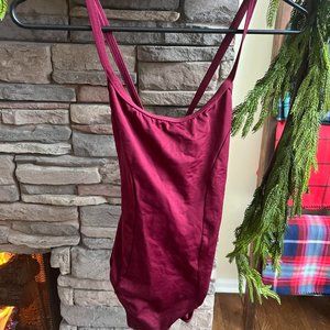 Motionwear maroon leotard- SIZE ADULT MEDIUM